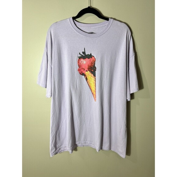 Olivia Rodrigo Deja Vu Strawberry Ice Cream T-Shirt Size XXL - Picture 1 of 12